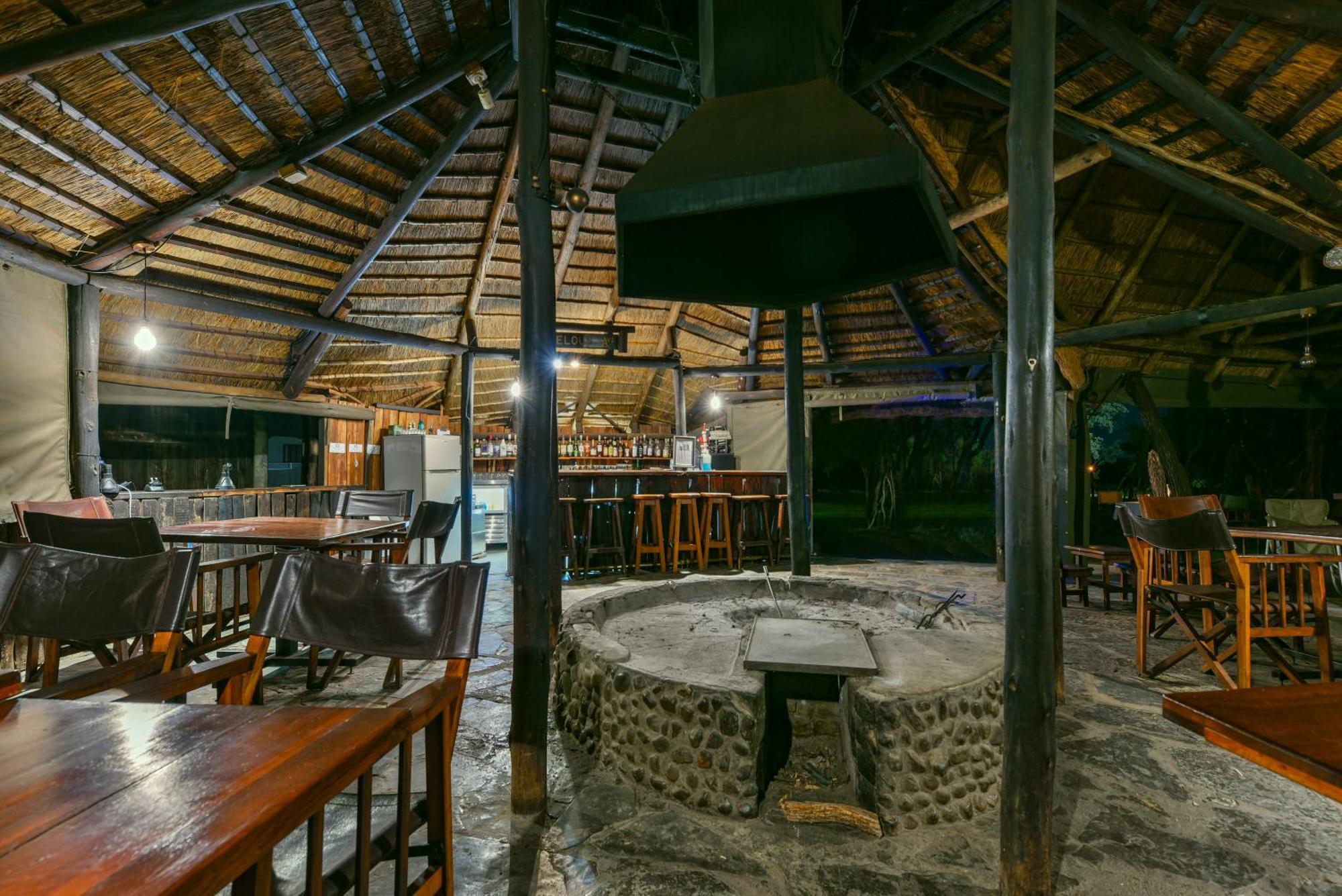 Mziki Safari Lodge Vaaldam Екстер'єр фото