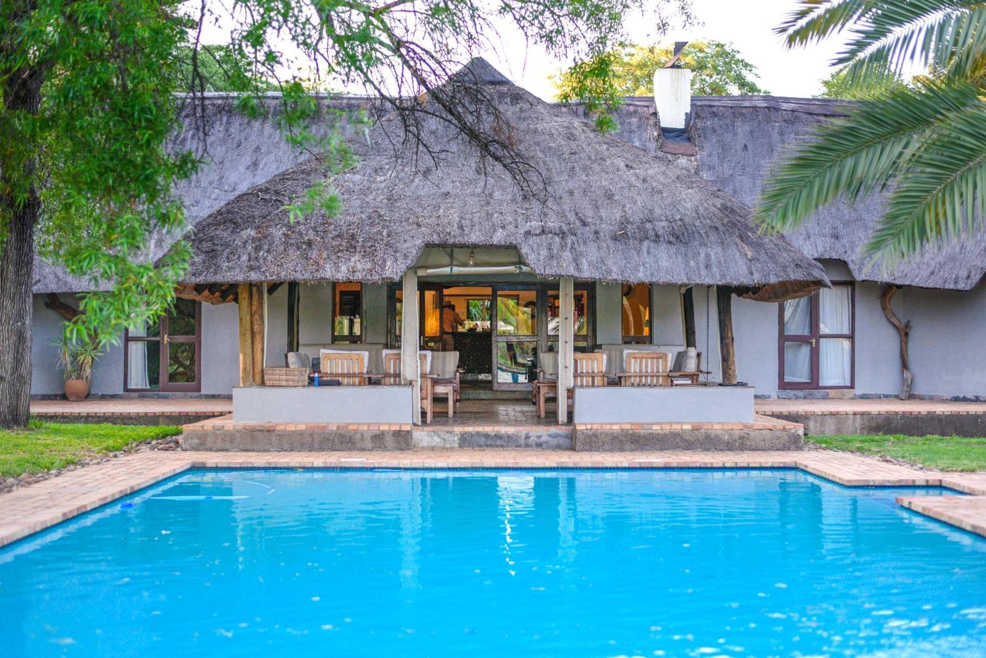 Mziki Safari Lodge Vaaldam Екстер'єр фото