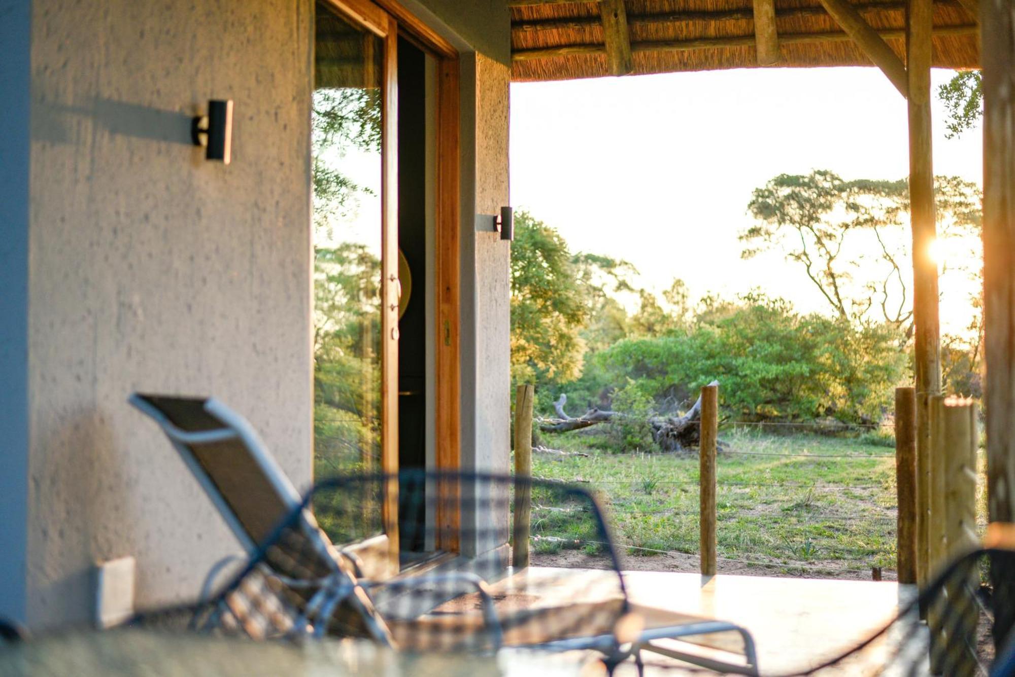 Mziki Safari Lodge Vaaldam Номер фото
